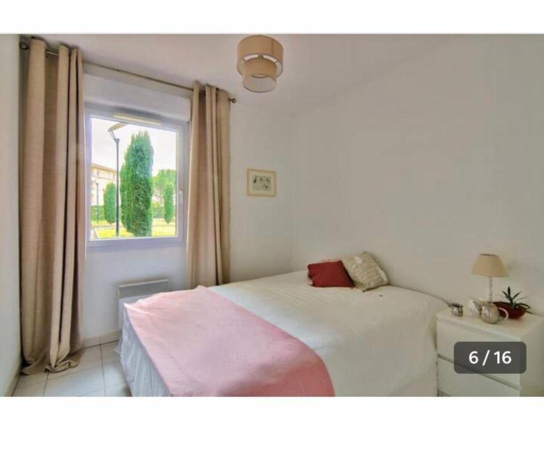 Grand Noble - Blagnac Apartment Luaran gambar